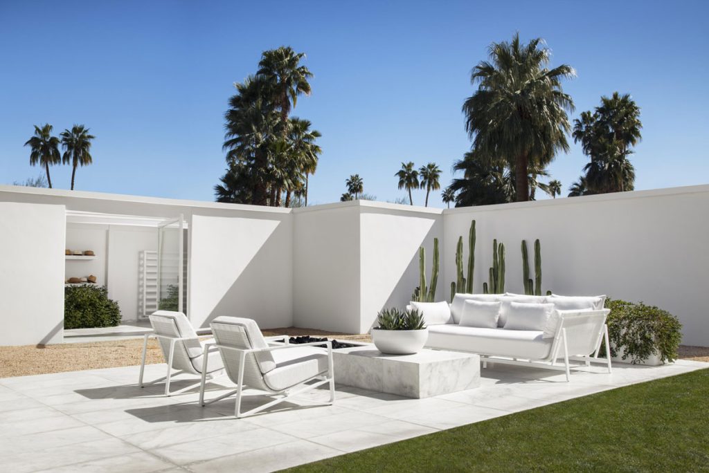 Holly Hunt Outdoor Furniture