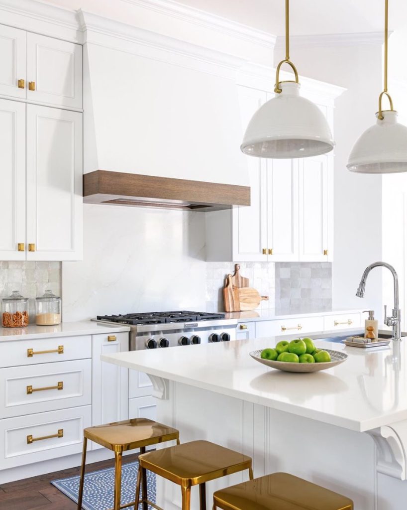 Regina Andrews Lighting