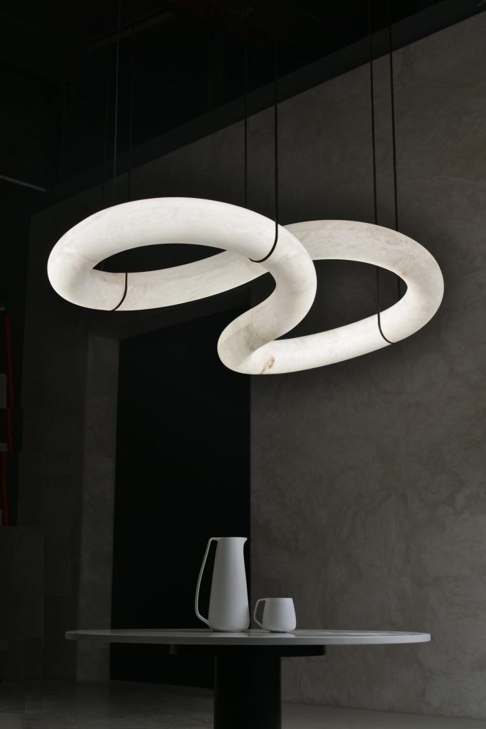 Holly Hunt Lighting